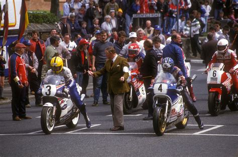 Tourist Trophy: A Timeless Classic For Motorcycle Racing Enthusiasts!